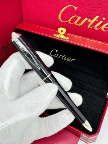 اقلام نفس الصوره