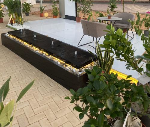 نافورة ارضية