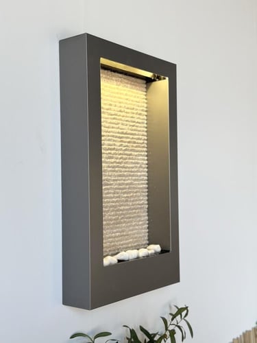 شلال جداري صغير - 70x42 سم