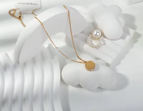 دعائم من الجبس مجموعة