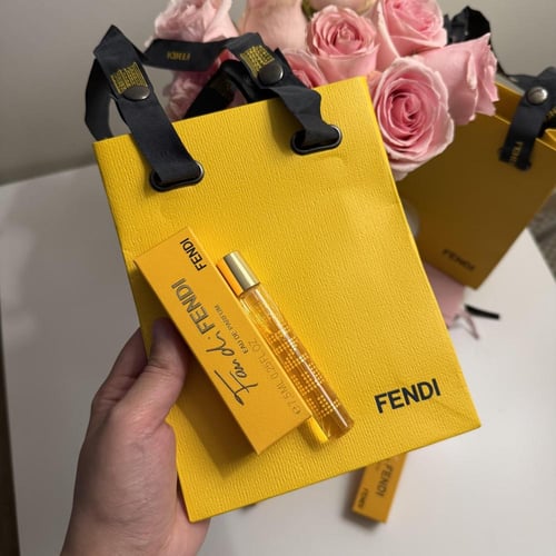 10 عطور فندي اصلي ٧.٥ مل بخاخ مع الأكياس اصلي