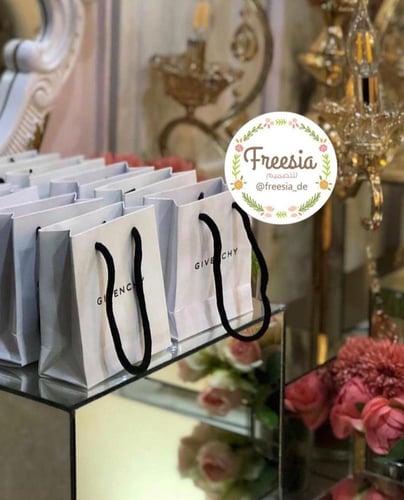 10 أرواج جيفنشي صغيره لون احمر أصلي (الكيس طباعه)