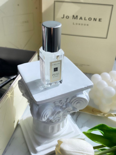 عطر جومالون 9 مل بخاخ wood sage & sea salt