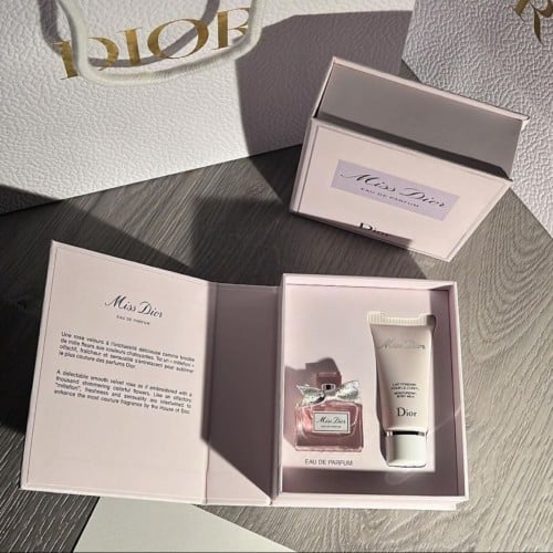 10 بوكس مس ديور الجديد عطر 5مل صب ولوشن 20 مل مع ا...