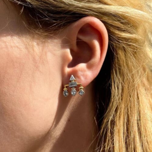 اقراط تالين