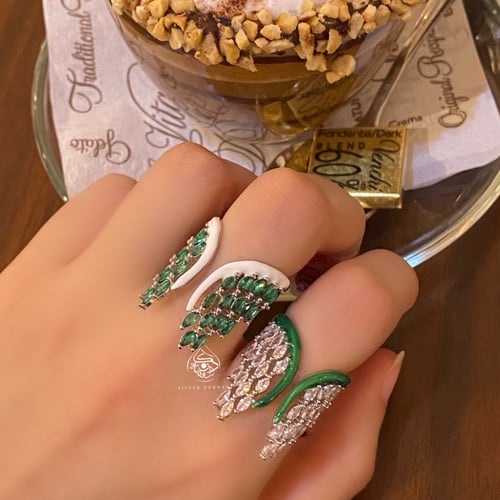 خاتم انجل وينجز