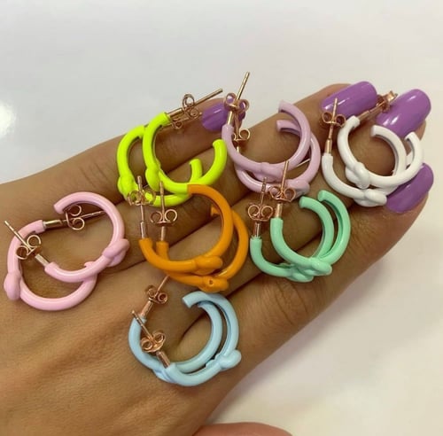 حلق عقده ملون