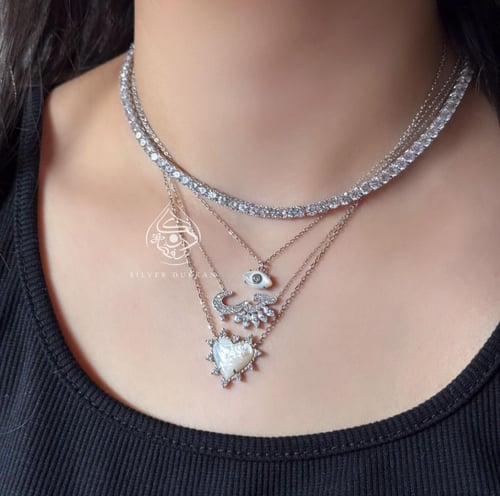 سلسله لورا لوف