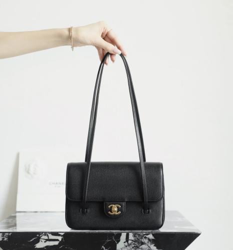 Chanel CC Logo Flap Shoulder Bag