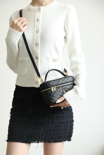 GABY VANITY BAG IN LAMBSKIN