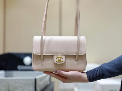 SMALL FLAP BAG