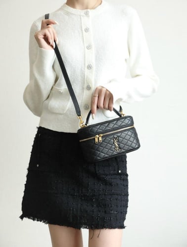 GABY VANITY BAG IN LAMBSKIN