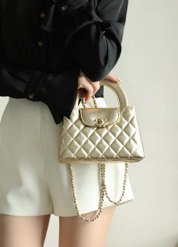 chanel kelly bag