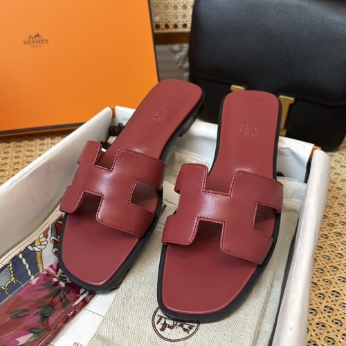 Oran sandal