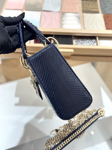 Mini lady dior blue lizard