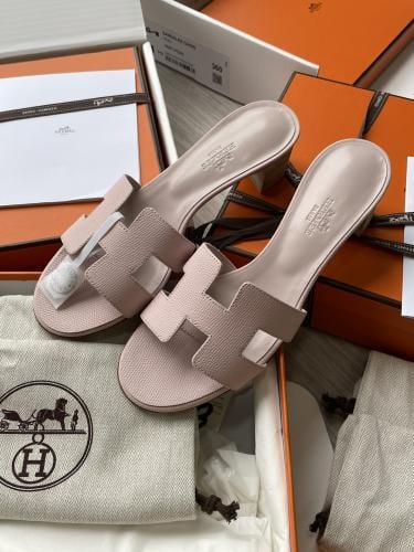 Oasis sandal