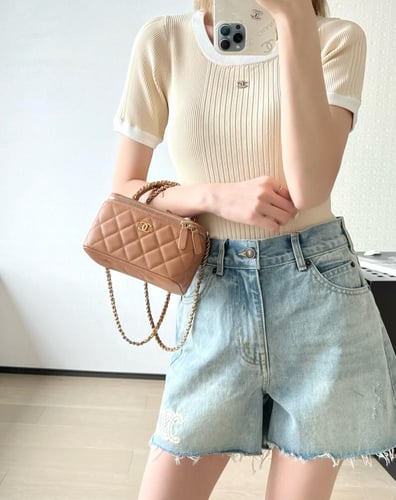 chanel top handle bag