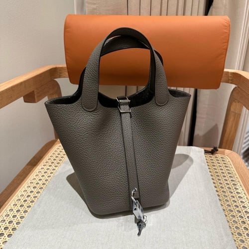 Hermès Picotin Lock 18