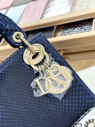 Mini lady dior blue lizard
