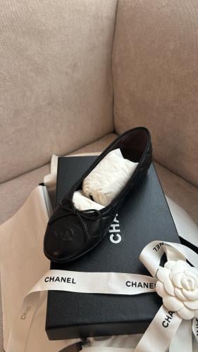 Chanel Lambskin & Grosgrain Ballerinas Black / استلام فوري مقاس 39