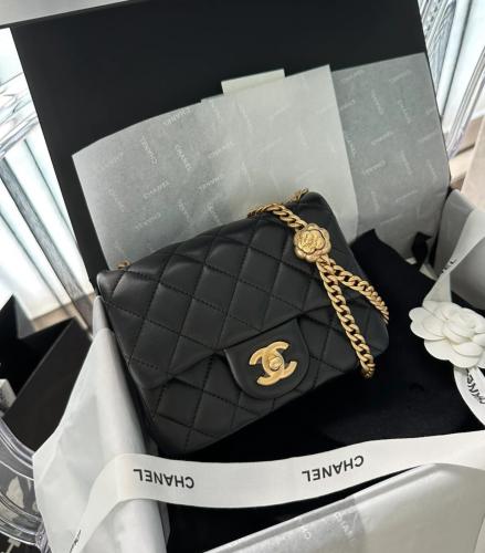 chanel mini crossbody bag
