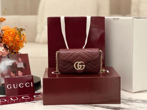 GG Marmont mini shoulder bag