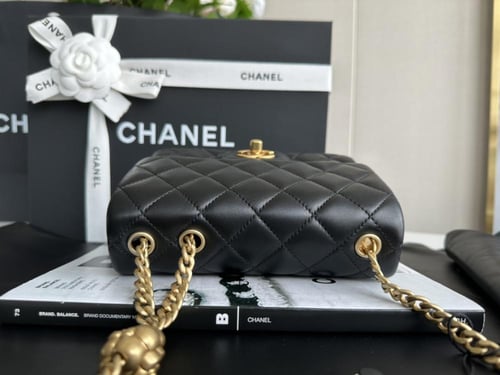 chanel mini crossbody bag