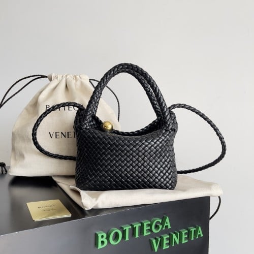 Mini Tosca