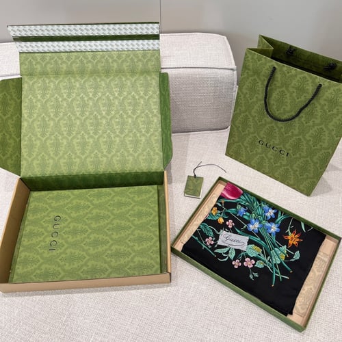 FLORA PRINT SILK SHAWL