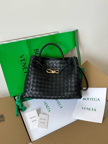 BOTTEGA VENETA Black Small Andiamo Bag
