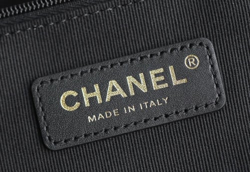 ‏Two-Tone Leather & Suede Tote Bag