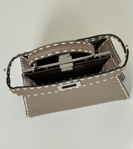 Peekaboo ISeeU Small