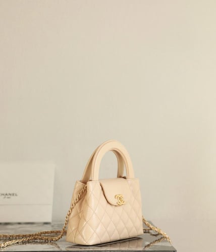chanel kelly bag