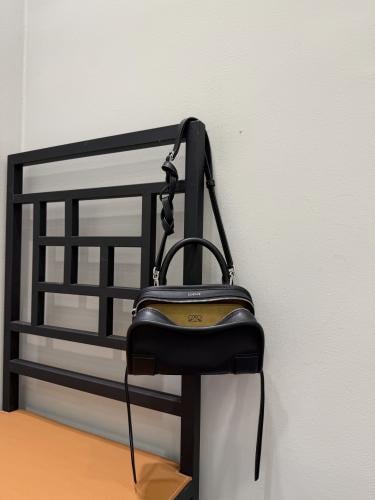 Mini Amazona 180 bag in suede