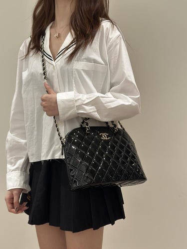 chanel top handle bag