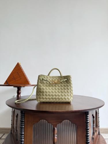 Small Andiamo - Travertine
