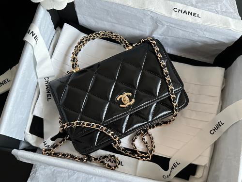 FLAP BAG WITH TOP HANDLE