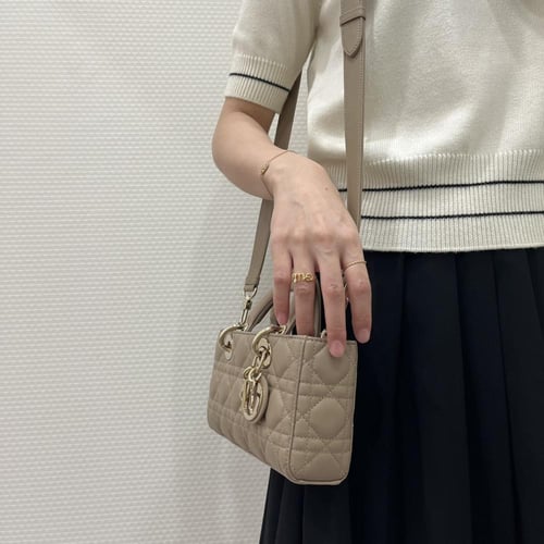 SMALL LADY D-JOY BAG