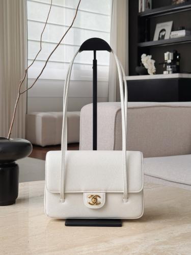 SMALL FLAP BAG