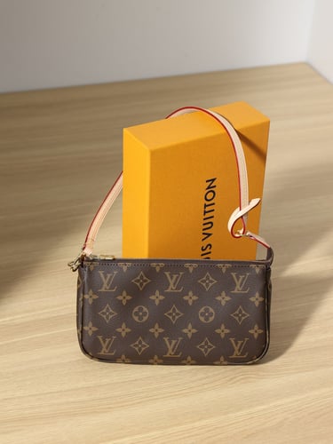 Pochette Accessoires