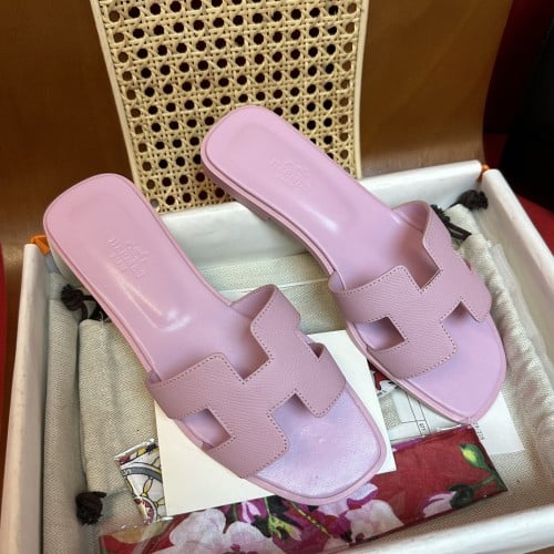 Oran sandal