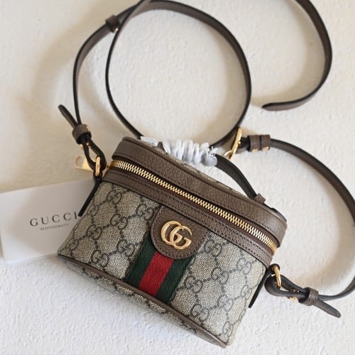 GG MATELASSÉ TOP HANDLE MINI BAG