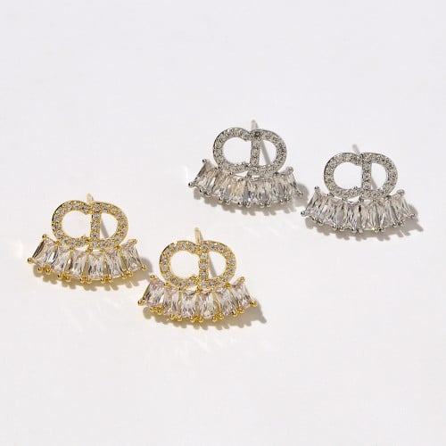 حلق ديور مطلي ذهب