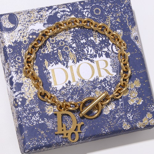 اسورة ديور مطلي ذهـب