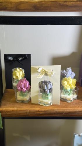 Tulip flower vase for Eid