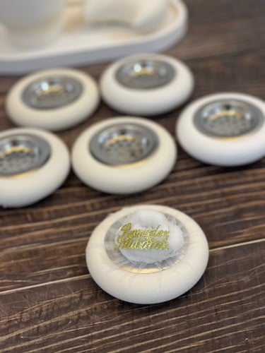 Mini incense burners for distributions