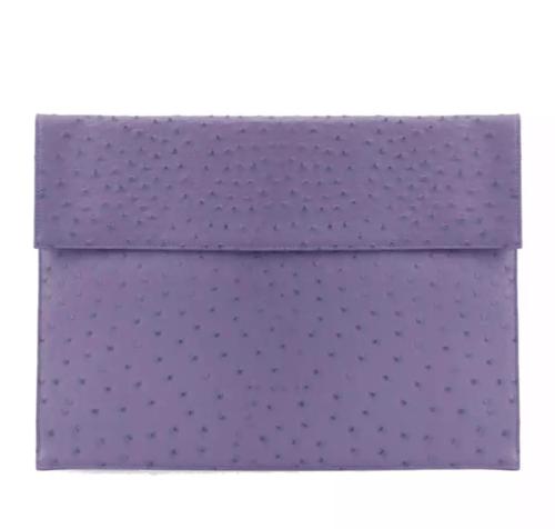 Pouch باوتش - حفر الاسم مجاني