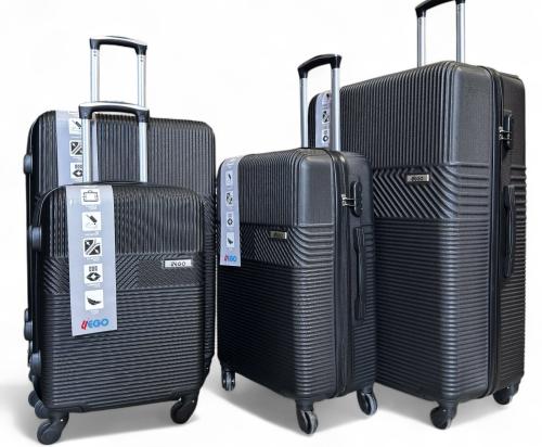 طقم شنط سفر اربع قطع مقاسات كبيرة لون اسود | أكيات...