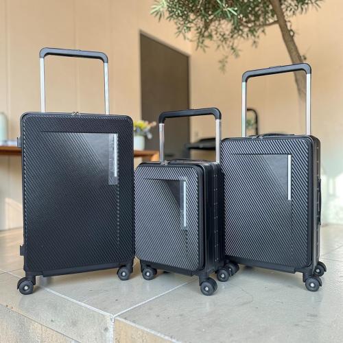 طقم حقائب سفر أنيق 3 قطع بقفل أمان وعجلات 360-بلاك