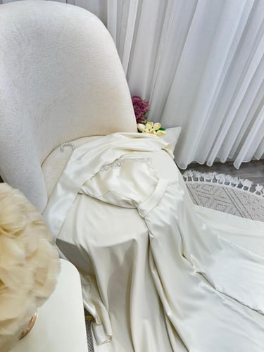 فستان أو جمسوت قطعتين الخامه /:تفته استرتش -تطريز...